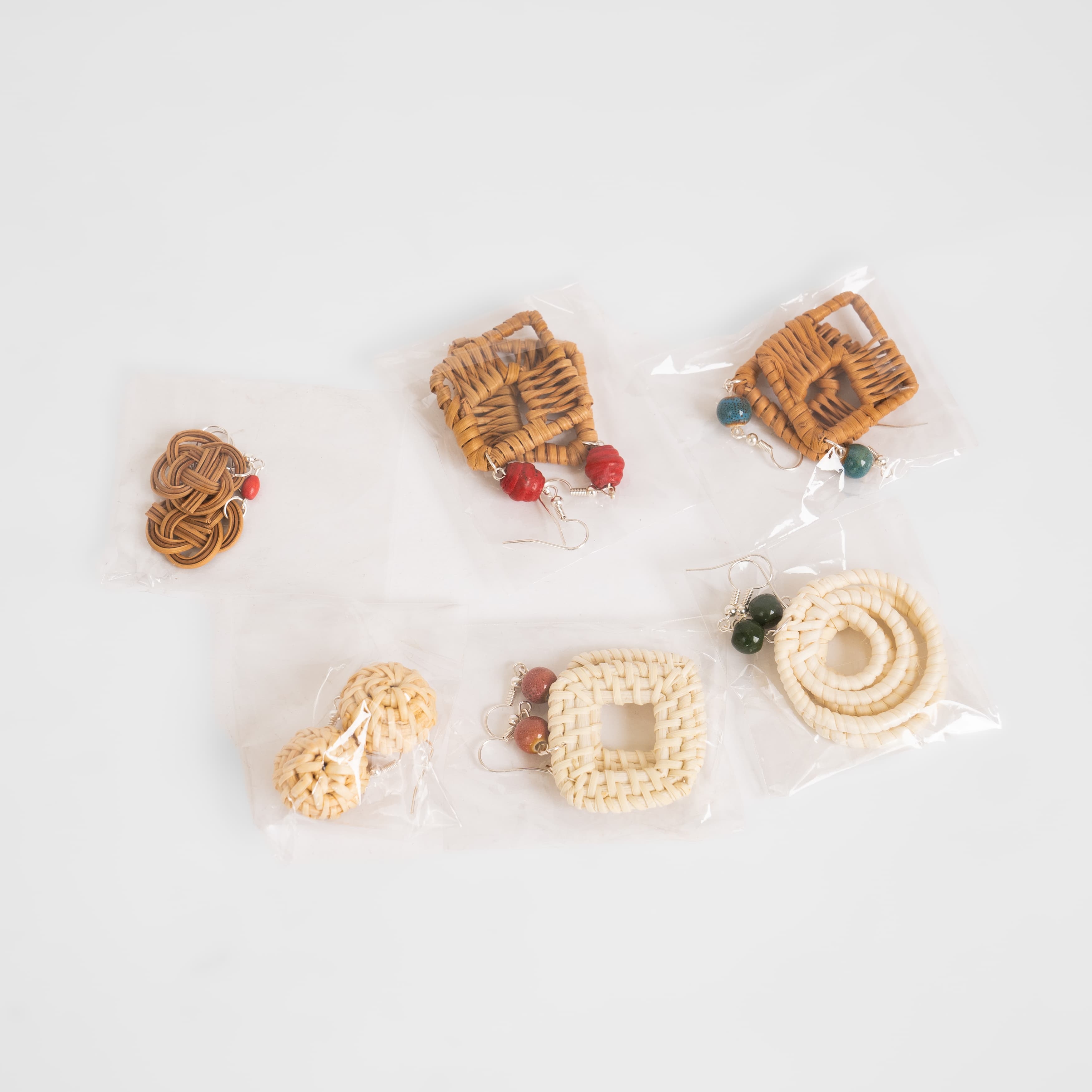 Product Rattan Diamond Earrings Image 2