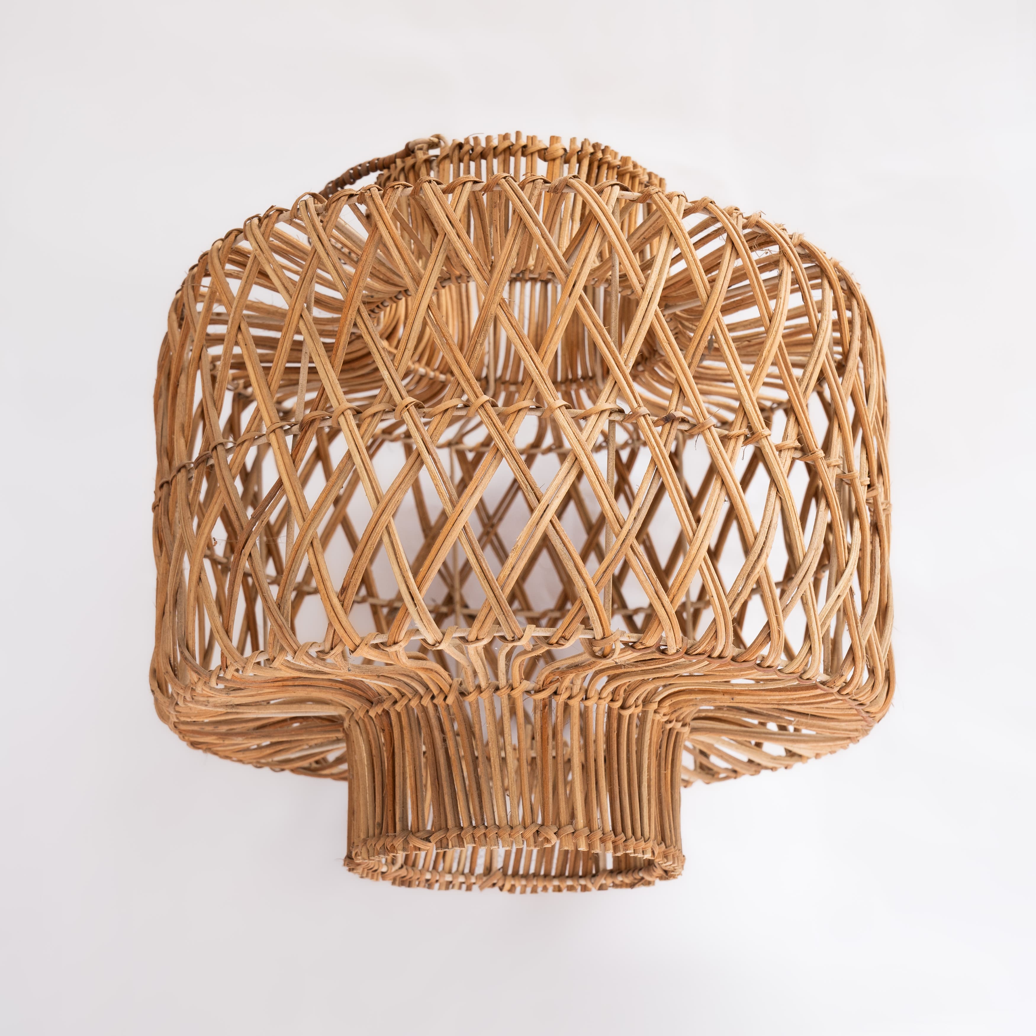 Product Handwoven Rattan Lampshade – Large Mesh Weave Image 4