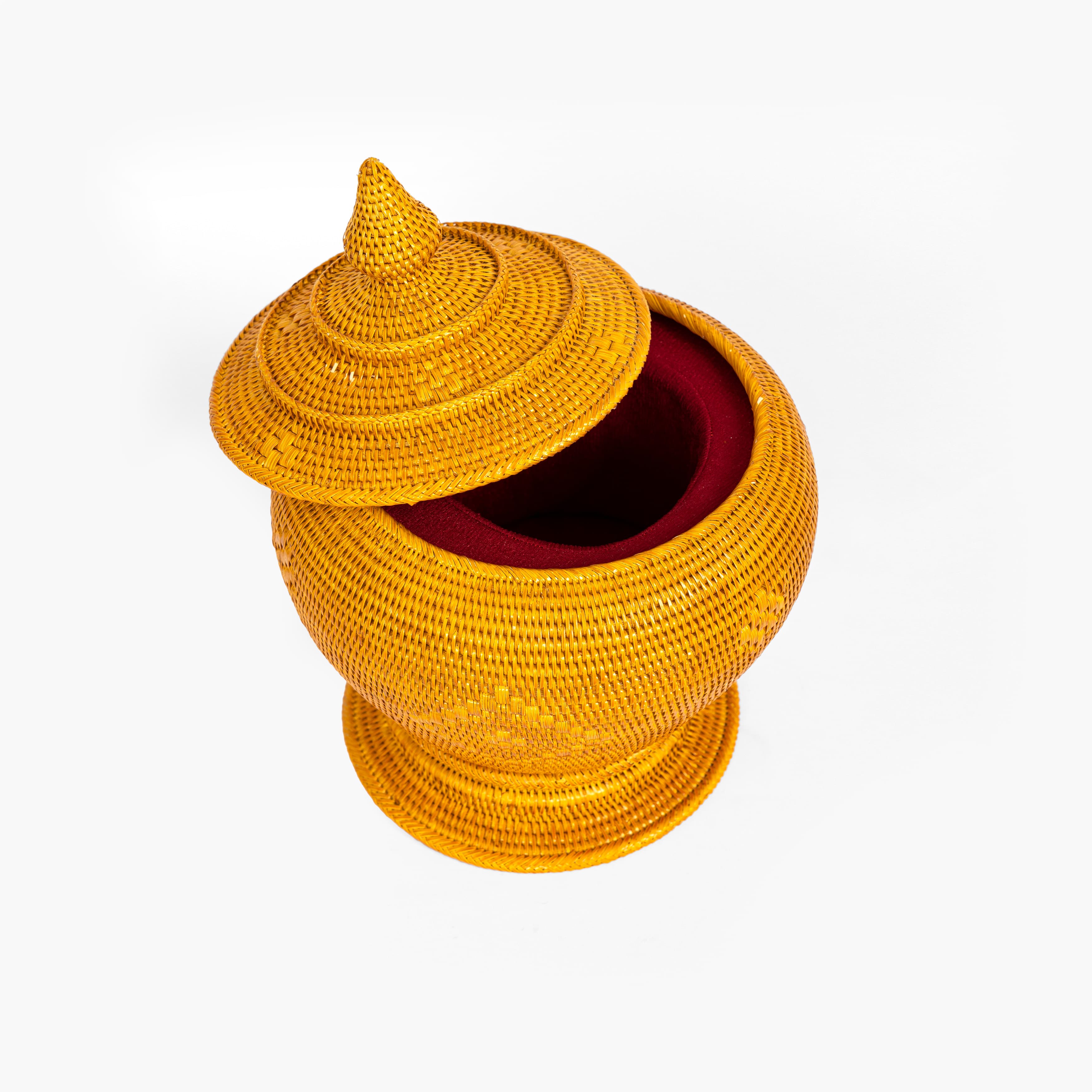 Product Traditional Handwoven Teapot Warmer 1.5 L Image 2